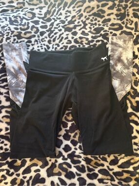 PINK Victoria's Secret Black Yoga Leggings